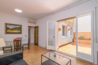 Appartement  Carrer del repartidor. Vivienda 100m2 amplia muchas posibilidades!!