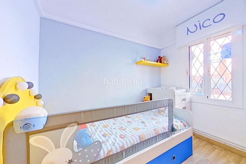 Foto e5a605b3-869e-45ab-b955-9902b873871f. Piso una ubicación con todo al alcance!! en Prosperitat Barcelona