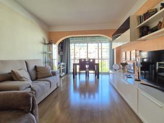 Piso en Carrer de can travi 39. Exterior, muy alto y soleado!!
