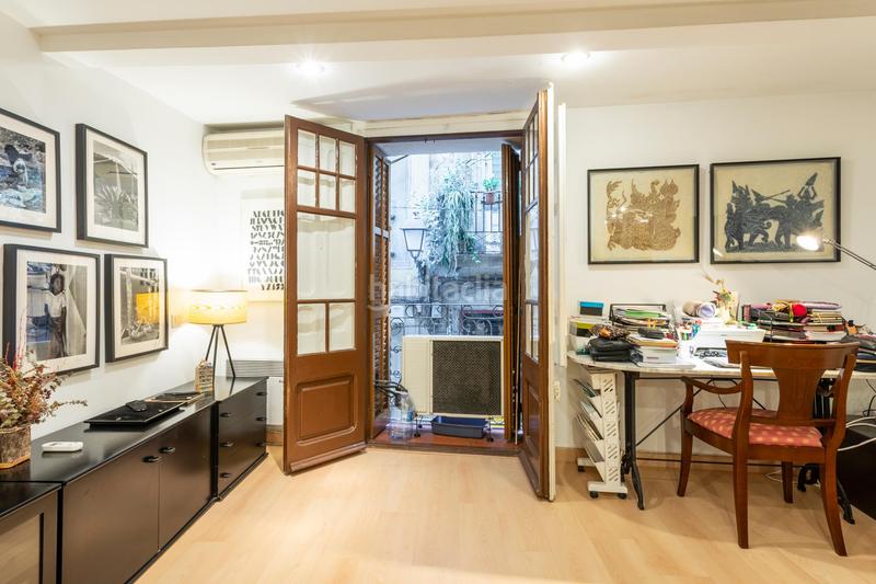Foto f091c695-2d22-4074-ab96-03247f089a05. Appartamento in passeig de colom 3 in Gòtic Barcelona