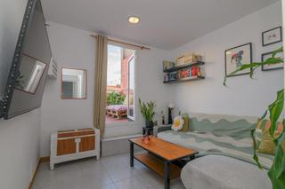 Pis  Carrer de josep torres. Acogedor luminoso ático!!