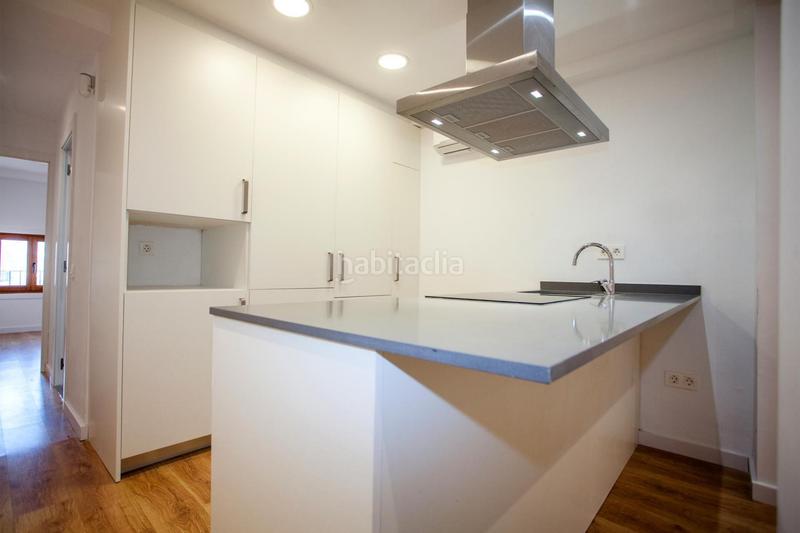 Foto 01ffc971-1a22-4a6b-bd11-1b0f60989843. Pis a carrer de sant pau 109 a Raval Barcelona