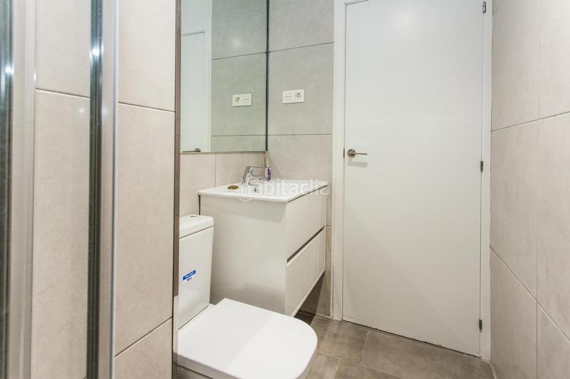 Foto 70006b58-e7e4-44c8-a473-736bcfc1551f. Pis a carrer de sant pau 109 a Raval Barcelona