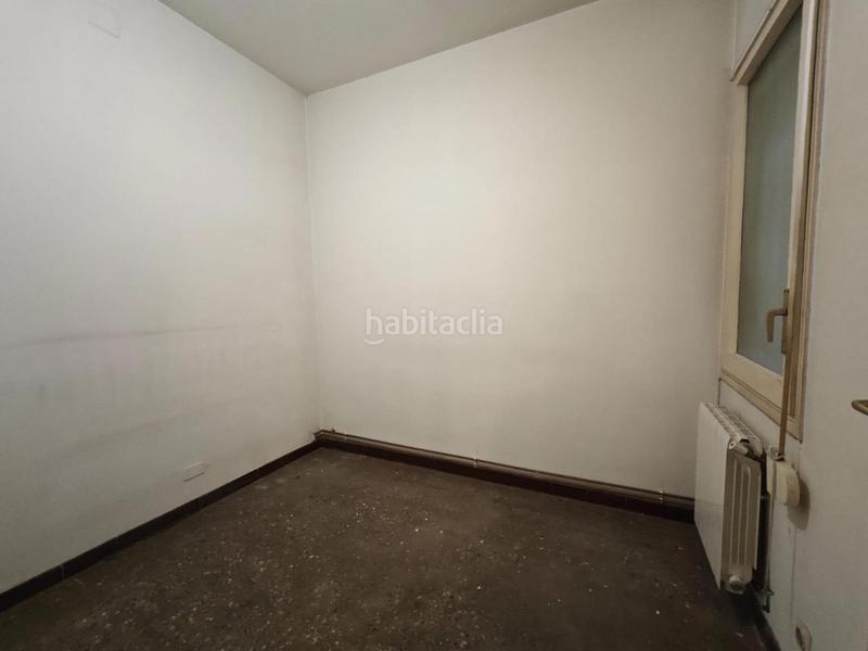 Foto f1258293-3915-4797-93b1-f28394eb3050. Pis a carrer de l'alzina 48 a Vila de Gràcia Barcelona