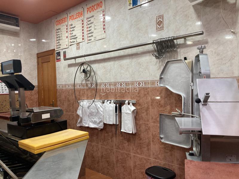 Foto 6ff0565c-c8fe-4a6c-88e4-41355291e74f. Alquiler local comercial alquiler de negocio de carniceria con traspaso . en Torrent