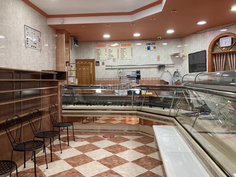 Foto 7ee69c9c-326c-4432-8c6c-945a218dd1fa. Alquiler local comercial alquiler de negocio de carniceria con traspaso . en Torrent