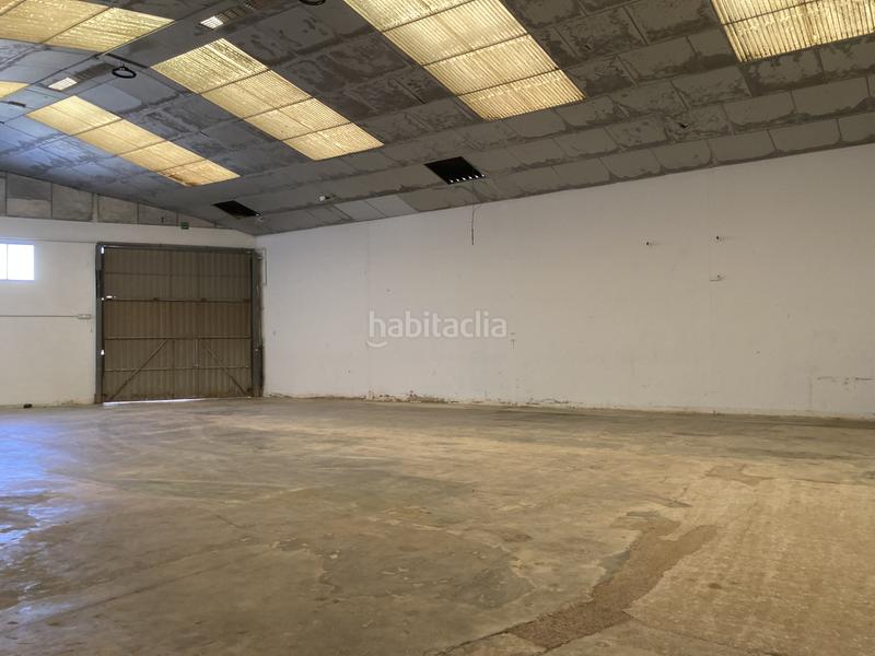 Foto 885214eb-f692-48df-bff9-428bbdca127b. Rent industrial building in Polígono Mas del Jutge Torrent