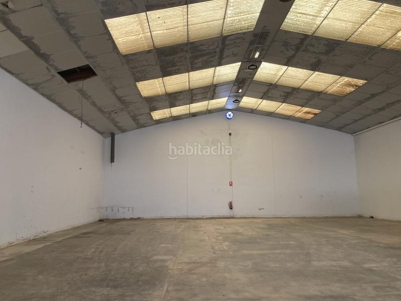 Foto a03fb98c-2c08-4909-87f3-54ff1ef9acab. Rent industrial building in Polígono Mas del Jutge Torrent