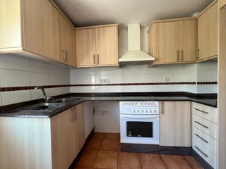 Rent Flat in Zona Avenida Alta - Auditorio. Presentamos una magnífica oportunidad de alquiler en la crecient