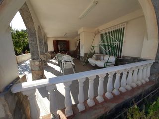 Chalet  Calle red altet. Chalet con 4 habitaciones amueblado con parking, piscina, calefa