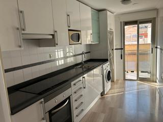 Pis a Carrer cervantes 1. Casas para vivirlas inmobiliaria les presenta esta maravillosa v