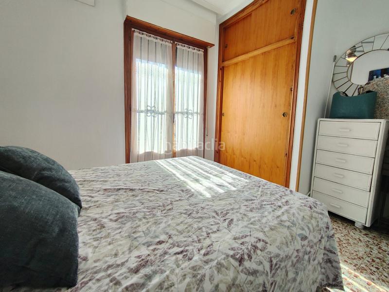 Foto 2dbc462c-0758-4670-b880-4aa2b123b8ea. Alquiler chalet en n/a vivienda en esquina con enorme terraza para disfrutar de de nuestro clima mediterráneo a 150 metros de la playa y pocas calles del en Santa Pola