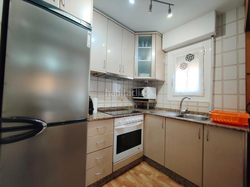Foto f7147b07-a834-4dea-9164-1f596f13b51e. Alquiler chalet en n/a vivienda en esquina con enorme terraza para disfrutar de de nuestro clima mediterráneo a 150 metros de la playa y pocas calles del en Santa Pola