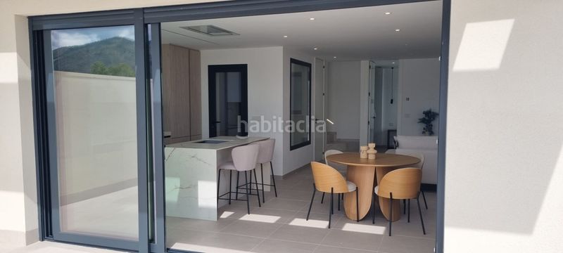 Foto 08103192-cae3-48e6-a007-128b6f35f25e. Xalet amb calefacció aparcament piscina a balcón de Finestrat-terra marina Finestrat