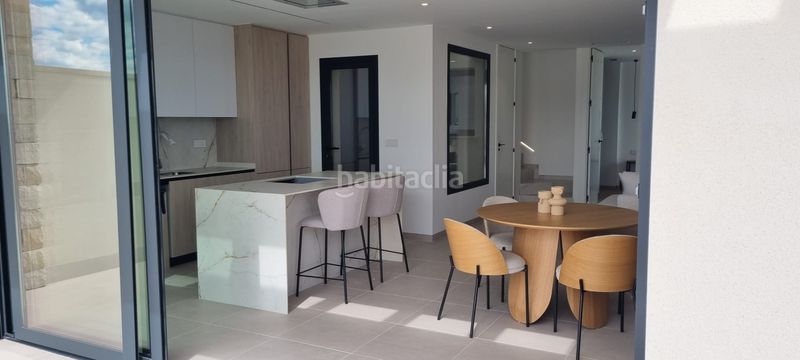 Foto 90698d45-8292-4942-b433-30a9740b9eaf. Xalet amb calefacció aparcament piscina a balcón de Finestrat-terra marina Finestrat