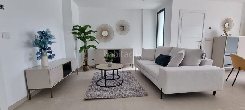 Foto f55e4973-5390-4947-8d07-d6a334604d4e. Xalet amb calefacció aparcament piscina a balcón de Finestrat-terra marina Finestrat