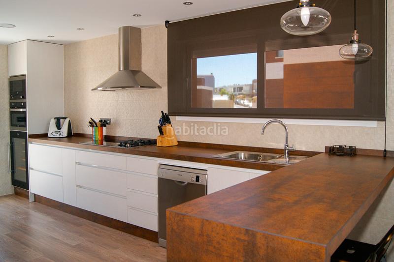 Foto 141d09b9-e4d5-4d3b-89c7-7c25447d0dcf. Xalet a avinguda del mediterrani 1a a Monte y Mar Santa Pola