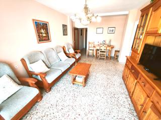 Casa a Avinguda de ronda 43. Piso cerca de la playa en santa pola