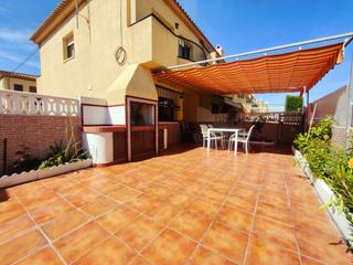 Miete Doppelhaus  N/a 23. Casas para vivirlas inmobiliaria les presenta esta estupenda cas