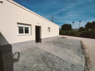 Location Maison jumelée  Carretera elx - santa pola. Casa adosada con parcela común muy cerca de elche y santa pola