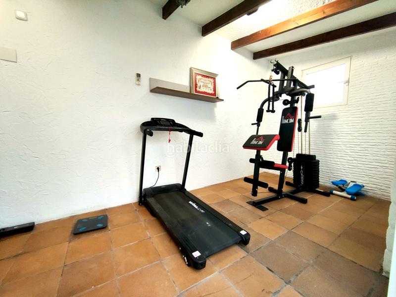 Foto 6f8a01dd-400e-4ba6-b16f-b81574cd526b. Xalet amb xemeneia calefacció aparcament piscina a Aspe