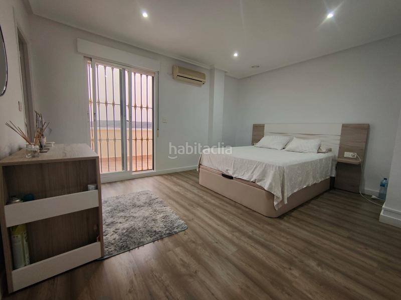 Foto 9fd60263-faff-4ba6-92e0-6534a115ffb6. Xalet amb xemeneia calefacció aparcament piscina a Aspe