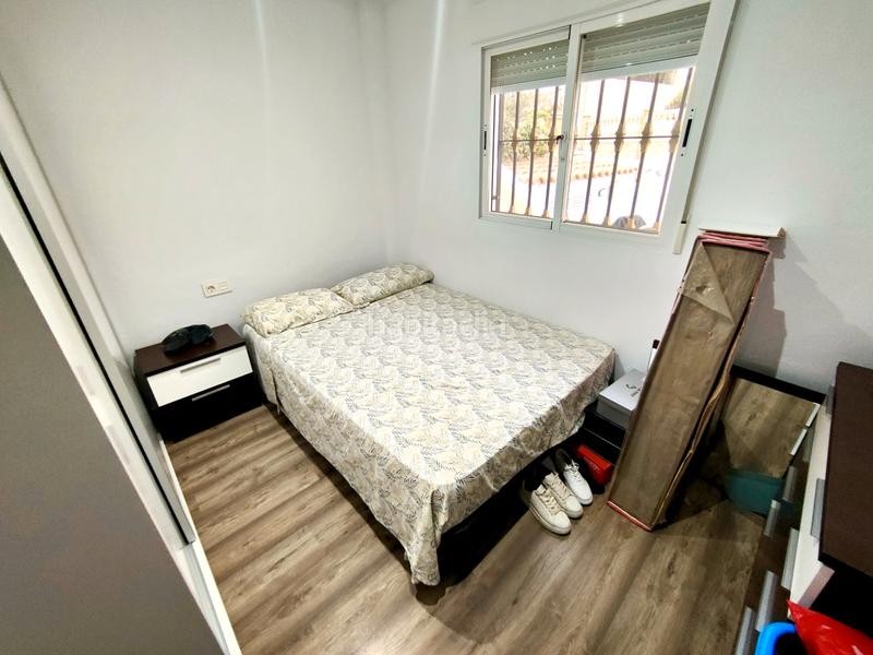 Foto cdf370df-4687-4d80-ae55-6d95a13ab9a7. Xalet amb xemeneia calefacció aparcament piscina a Aspe