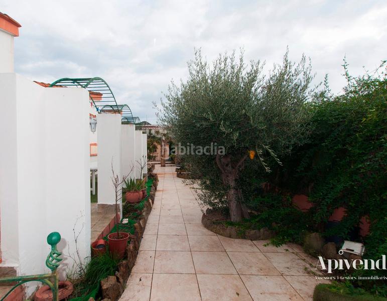 Foto 4b1dbb0d-fecd-49fc-ac15-4fb2bc34efca. House with heating parking in Centre Roses