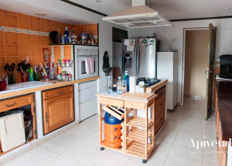 Foto a199ff96-1d98-4f73-bb57-80ec672cba4a. House with heating parking in Centre Roses