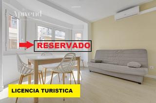 Appartement  De rhode. Reservado   a tan solo 30m de la playa y con licencia turística!
