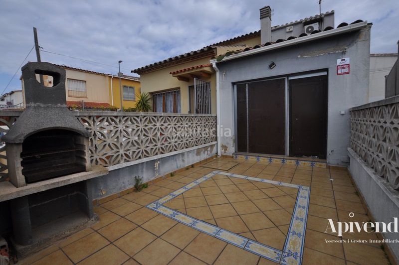 Foto 7e00e175-c94d-4c36-b243-fbb06ac005ae. Casa adossada a Puigmal - Mas Nou Empuriabrava