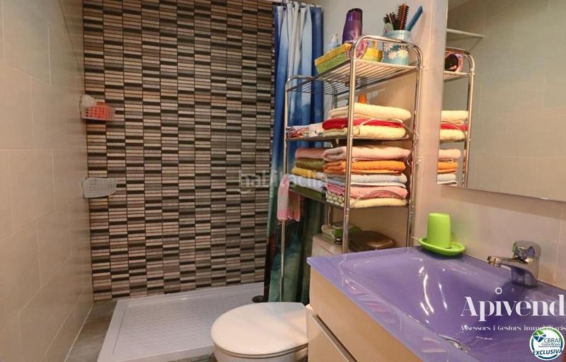 Foto 154a9d88-7e7f-49cc-989c-cedfe5690b0f. Pis amb piscina a Sant Maurici Empuriabrava