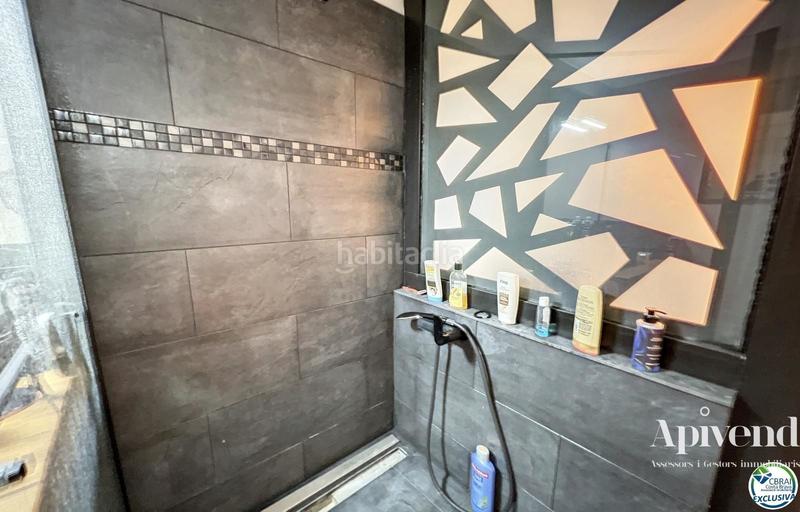 Foto 41fa6d86-9e0b-4b53-b1b4-6fe0c34975a6. Pis amb calefacció a Centre Roses