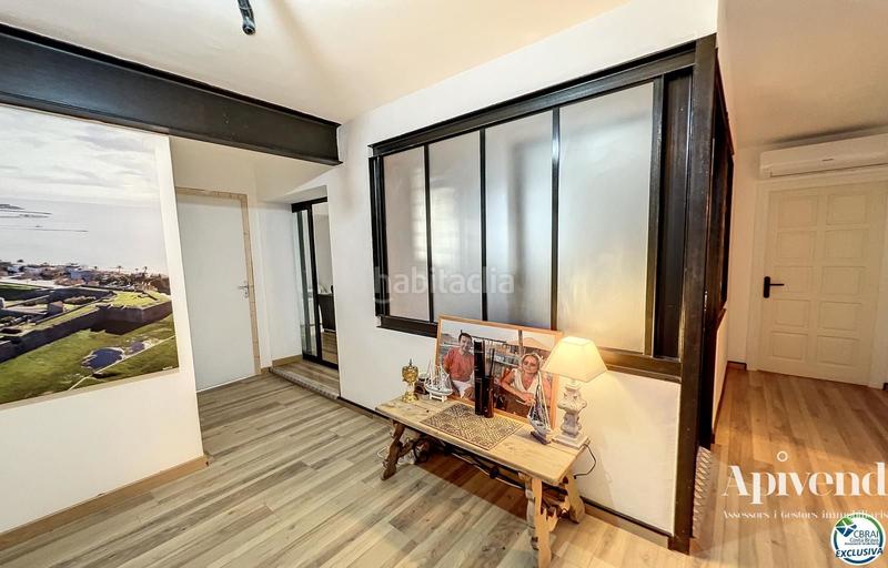 Foto 56a560be-5cdf-4f6d-b8a5-6cd7a4ab2c93. Pis amb calefacció a Centre Roses