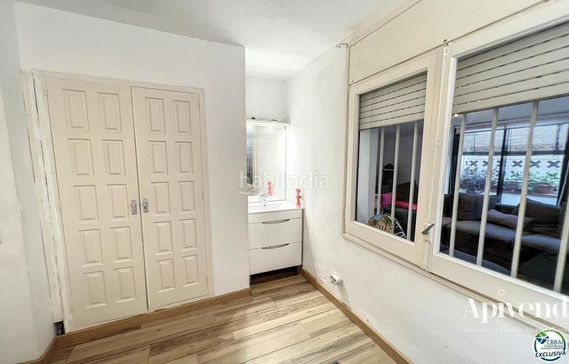 Foto 9bd9f759-0002-4e6f-a37e-0927c9fb74bb. Pis amb calefacció a Centre Roses