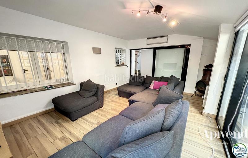 Foto dd692827-5d4f-465d-919e-49caa87c5931. Pis amb calefacció a Centre Roses