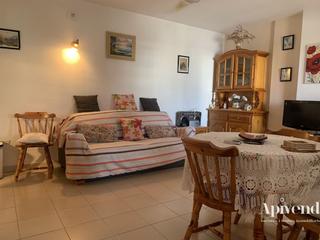 Piso  Del port canigó. Encantador apartamento con garaje en opción en roses, santa marg