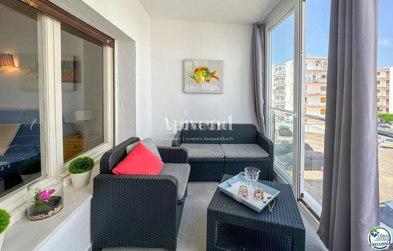 Foto 81634248-90ee-4359-a628-22e5df3c2927. Piso estudio con licencia turística en segunda línea de mar Santa Margarida, en Roses