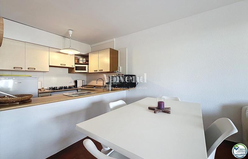 Foto 210c77ca-db98-47a4-865b-4a0a291128ab. Piso  con licencia touristica cerca de la playa en Empuriabrava