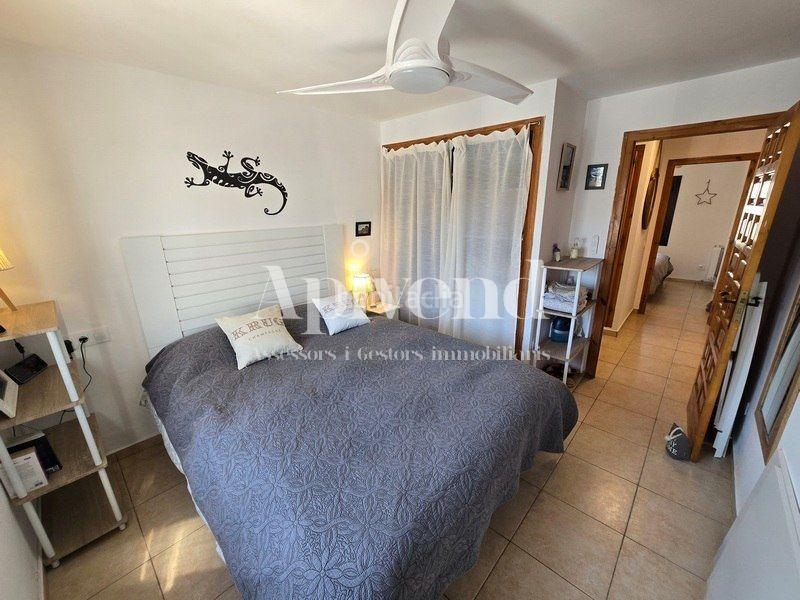 Foto 8053464a-b249-49be-bf14-1ff39bdf9598. Casa adosada casa del pescador sector illa cartago en Empuriabrava