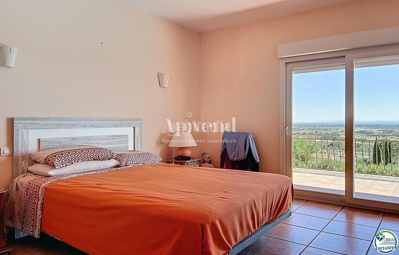 Foto 1f4fd154-f119-42d7-b953-262cd2b56afb. Chalet en venta villa de alto standing con vistas al mar , costa brava en Pau