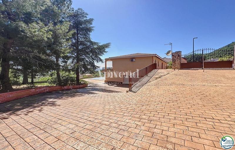 Foto 61615d60-681c-4def-8ff7-fe11ea47886b. Chalet en venta villa de alto standing con vistas al mar , costa brava en Pau