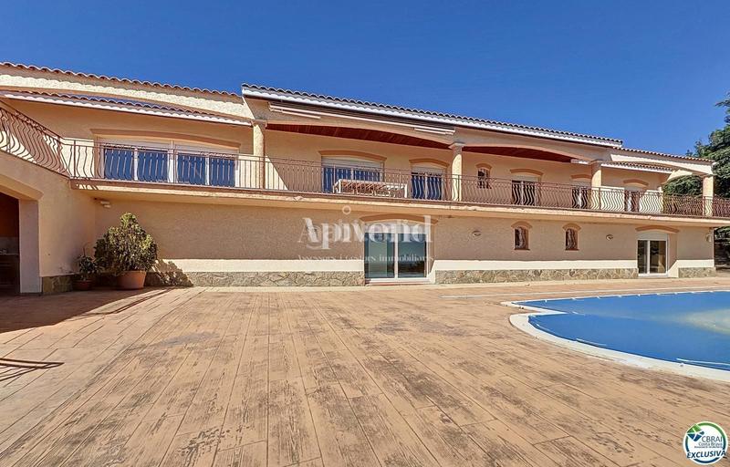 Foto 63d39a8f-c8d9-42b9-b0bc-0412b38ed65a. Chalet en venta villa de alto standing con vistas al mar , costa brava en Pau