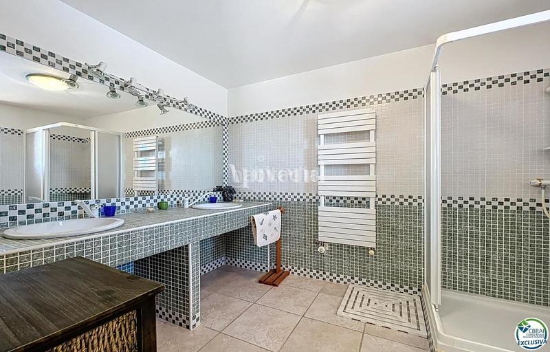 Foto fd127c41-62a9-4b14-a8e1-53ef275e41d2. Chalet en venta villa de alto standing con vistas al mar , costa brava en Pau