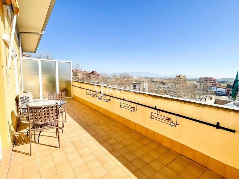 Foto 9c740b54-5f55-4d86-aed5-74e7052c07fd. Ático  dúplex zona creu de la mà en Poble Nou-Olivar Gran Figueres