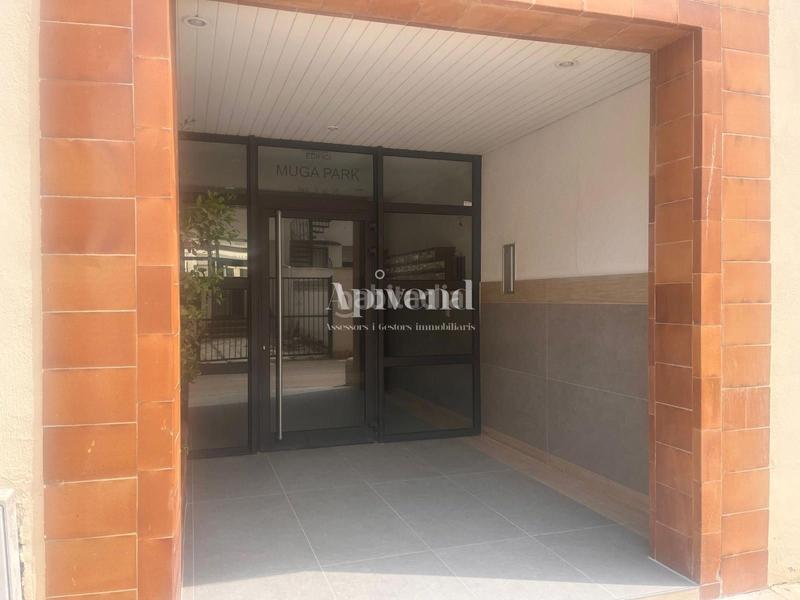 Foto 008e91b4-b81b-40fd-b72a-955343df059c. Etagenwohnung mit heizung in Muga - Gran Reserva - Badia Empuriabrava