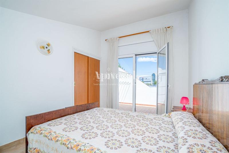 Foto 4f951636-f442-4e47-93bd-b7b604a79ea3. Casa adossada amb calefacció aparcament a Sant Maurici Empuriabrava