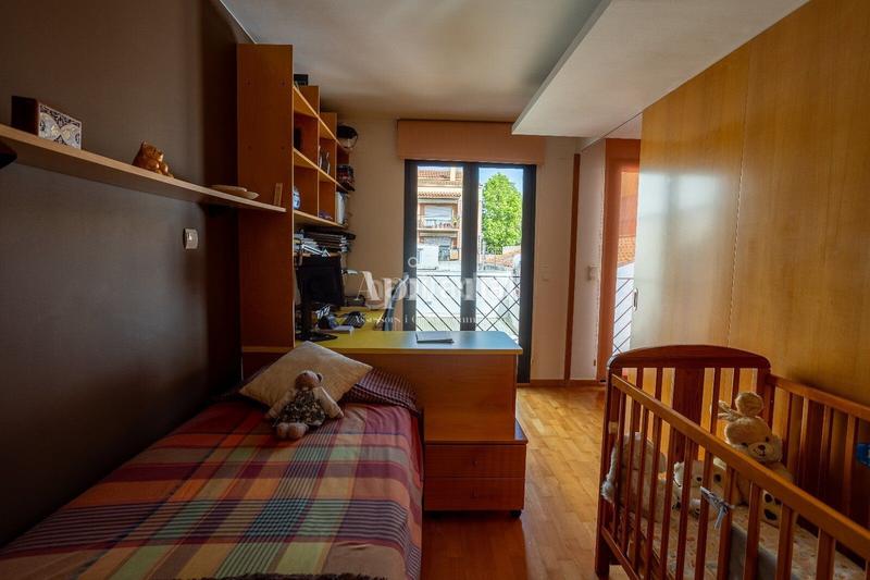 Foto 5c6e1d4c-abc6-4a70-b6e2-7d979b51e569. Casa  en perfecto estado en el centro en Poble Nou-Olivar Gran Figueres