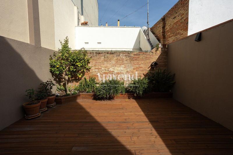 Foto 931eeefd-7a77-4002-abe9-da10e7eaca3e. Casa  en perfecto estado en el centro en Poble Nou-Olivar Gran Figueres