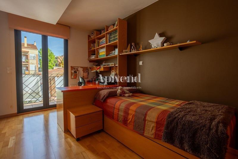 Foto 937e766a-fdd0-4413-be31-ca5191e17b28. Casa  en perfecto estado en el centro en Poble Nou-Olivar Gran Figueres